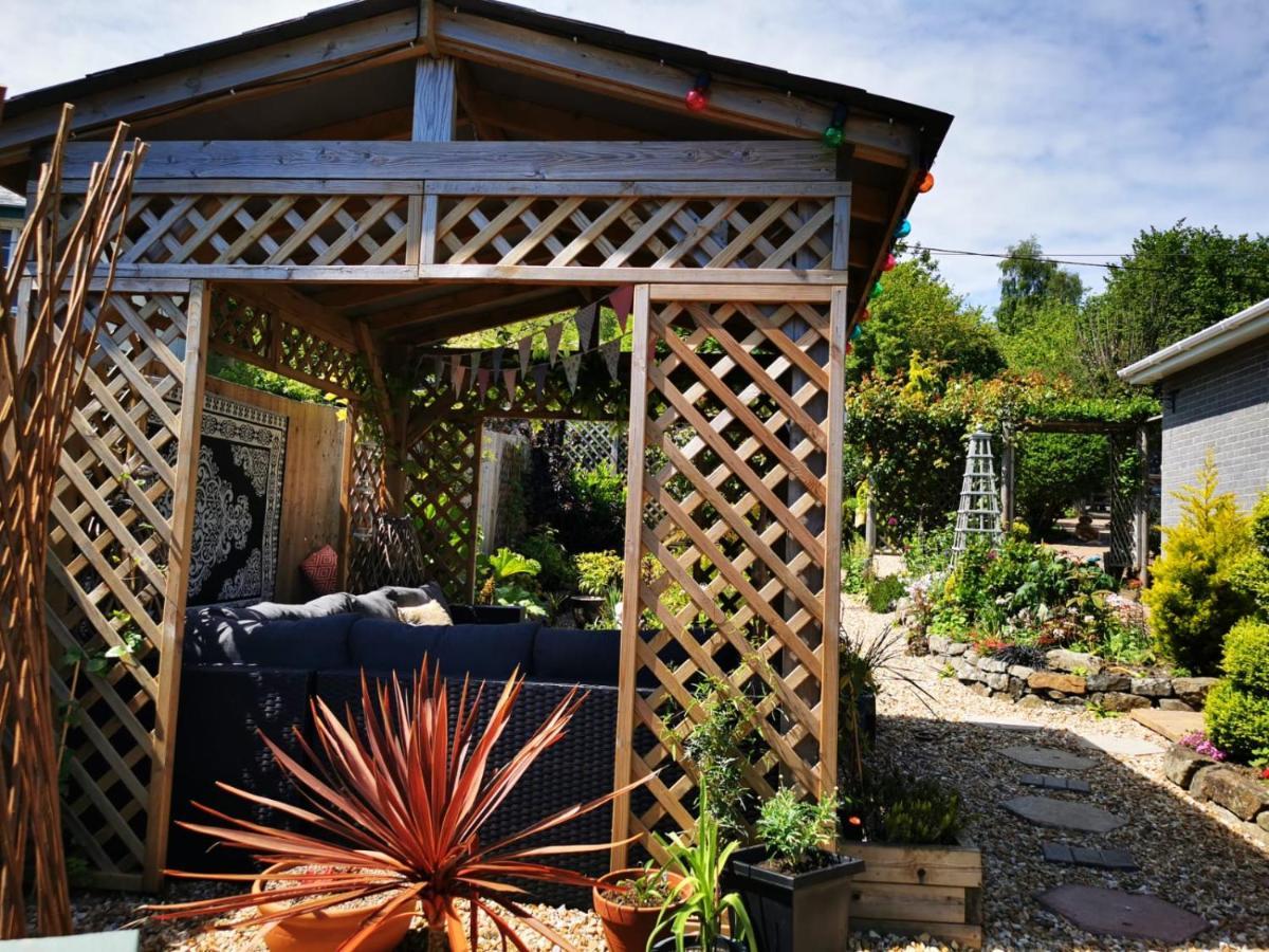 Down The Garden Path Vintage Caravan B&B , Dartmoor Newton Abbot Exterior photo